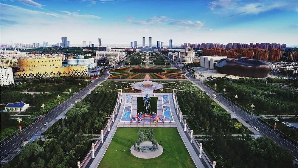 被全国嘲笑十年！昔日“鬼城”如今挤满人（组图） - 4