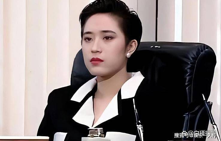 陈法蓉蔡少芬近照流出,滤镜和生图到底差多大(组图) - 4