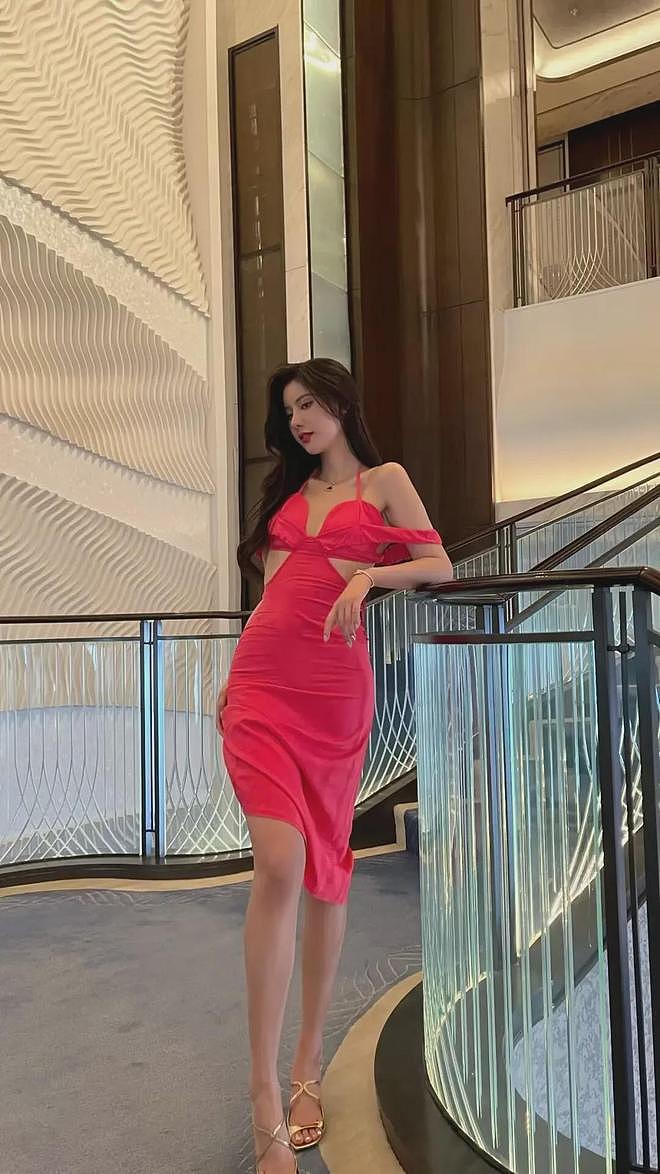 【美女】国产女模特172高挑身材，火辣身姿，尺度大（组图） - 3