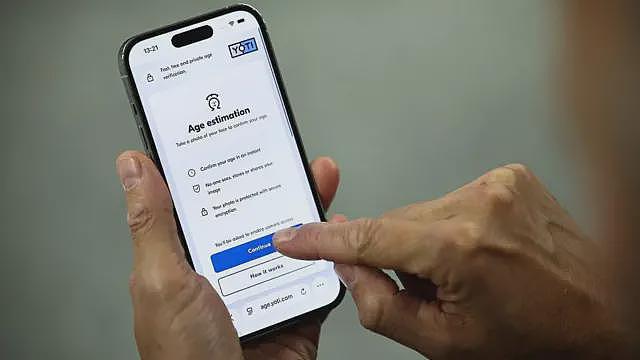 禁止孩子使用社交媒体?澳洲即将行动,但一些青少年却已抢先一步(组图) - 3