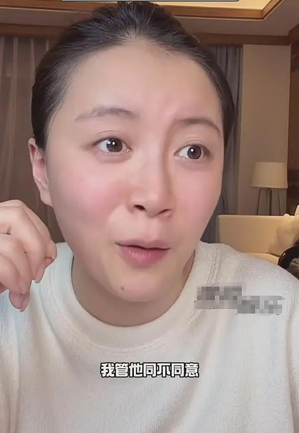 李嘉格官宣“姐弟恋”后续，前夫深夜发文已破防，评论区一片嘲讽（组图） - 21