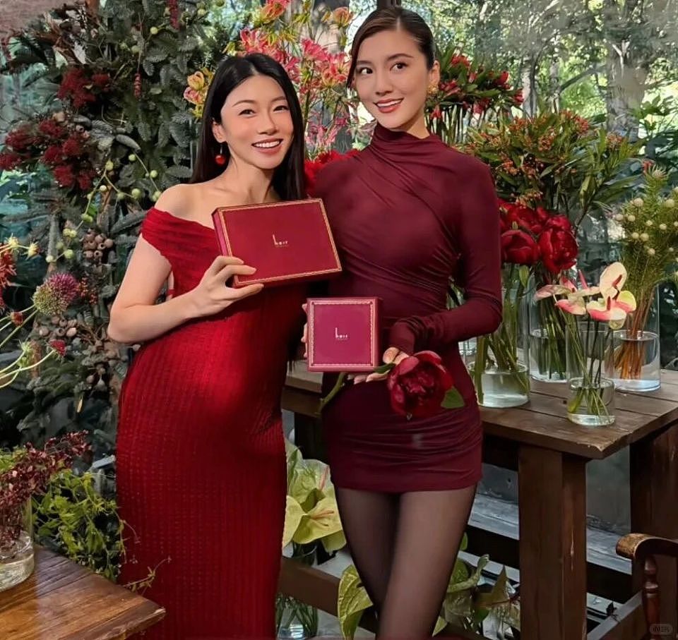 国内赚钱国外花,产品全抄别人家,富家女程晓玥终于翻车了(组图) - 5