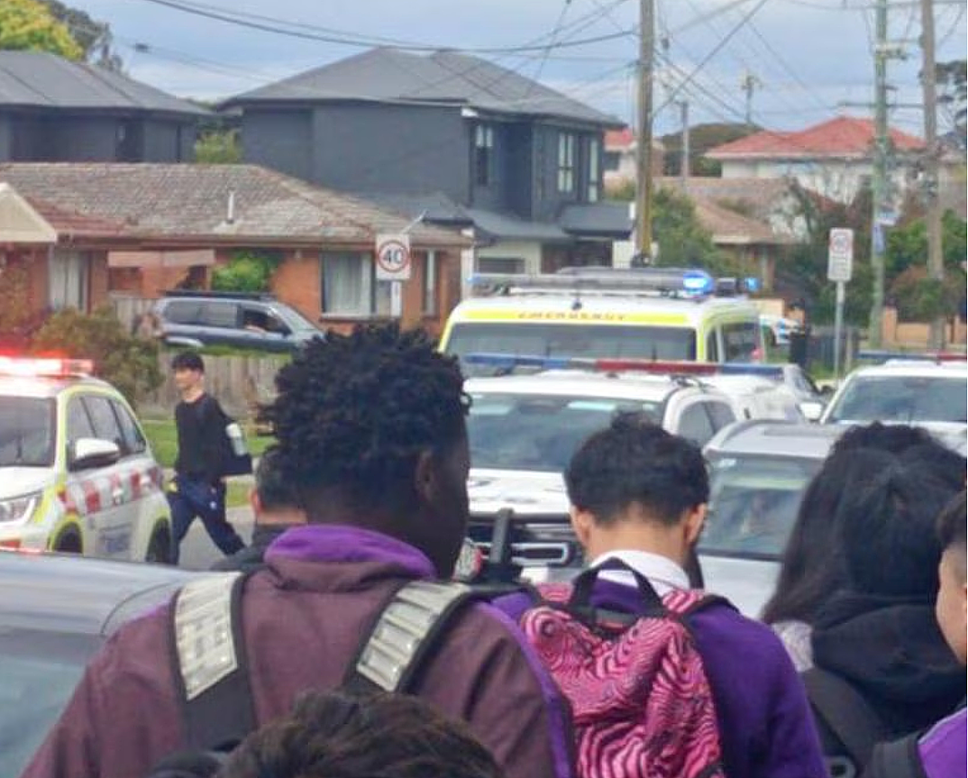 恐怖突发！澳洲男子当街被杀，目击者被吓坏（组图） - 4