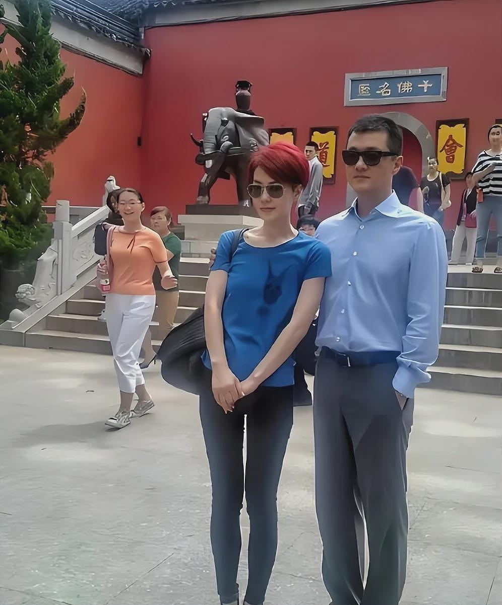 谢霆锋没想到，离婚12年李亚鹏公开晒王菲照片，有一件事他真做对了（组图） - 12