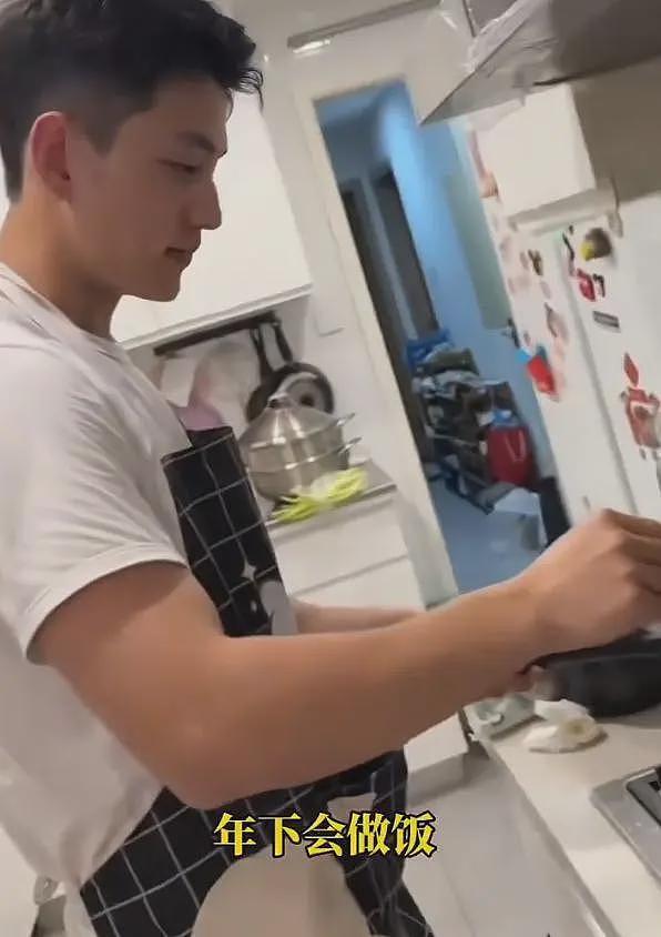 李嘉格官宣“姐弟恋”后续，前夫深夜发文已破防，评论区一片嘲讽（组图） - 30
