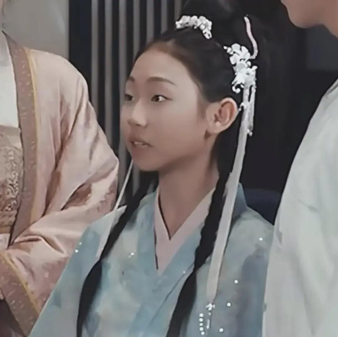 星三代来了！72岁濮存昕宣传外孙女新剧，长相引争议：内娱完了（组图） - 28