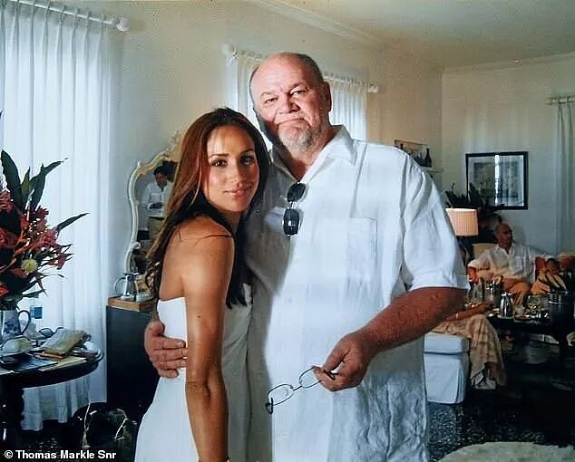梅根父亲大腿堵塞30厘米血栓被迫截肢！喊话临死前求见一面，梅根：……（组图） - 1