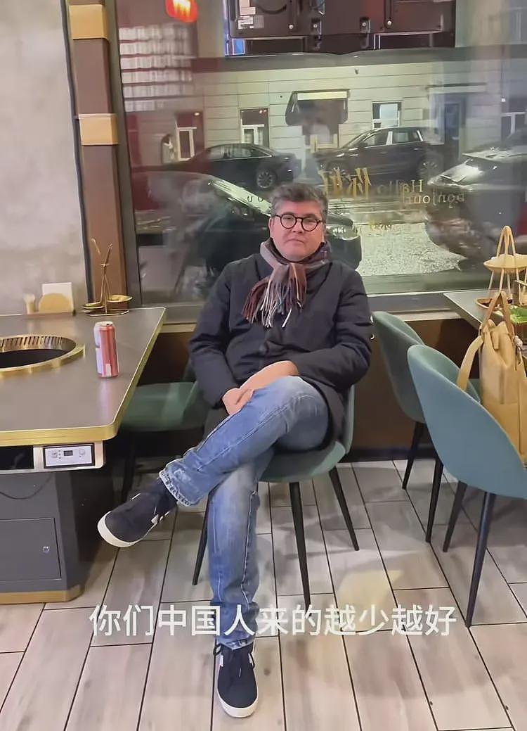 网友俄中餐馆用餐遭到歧视，对方还表示中国游客来得越少越好（组图） - 1