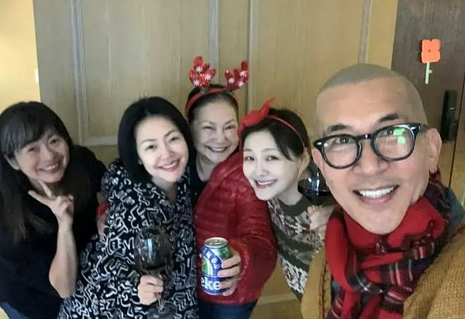 具俊晔陪小S录跨年视频，自称“都是大S的遗物”，评论区骂声一片（组图） - 1
