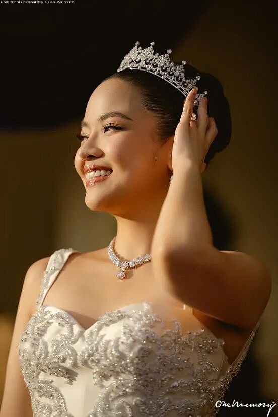 柬埔寨公主与富二代大婚,公主还曾留学中国!王室公主太多,不卷不行啊...(组图) - 23