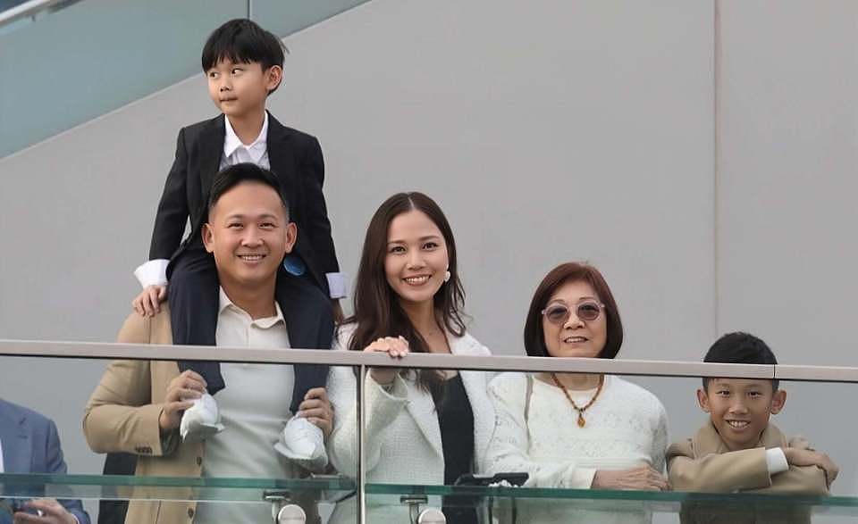 突发！TVB前知名女星富商老公发生车祸，爱车遭猛烈撞击与死神擦肩而过（组图） - 8