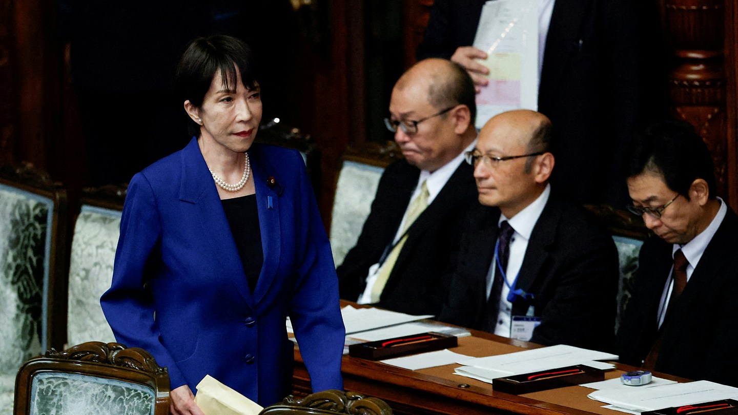 解放军报批高市早苗，日本开历史倒车必遭反噬（组图） - 5