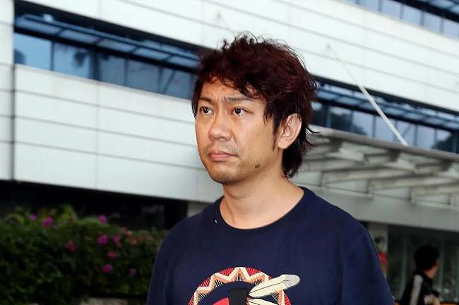 8旬富婆遭34岁男子杀猪盘骗2亿？他携妻儿霸占豪宅，偷空了…（组图） - 17