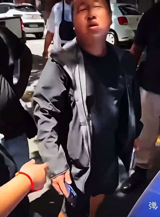 蓝战非回应被绑架否认仙人跳，称绑匪索要300万，南非警方已立案（组图） - 8