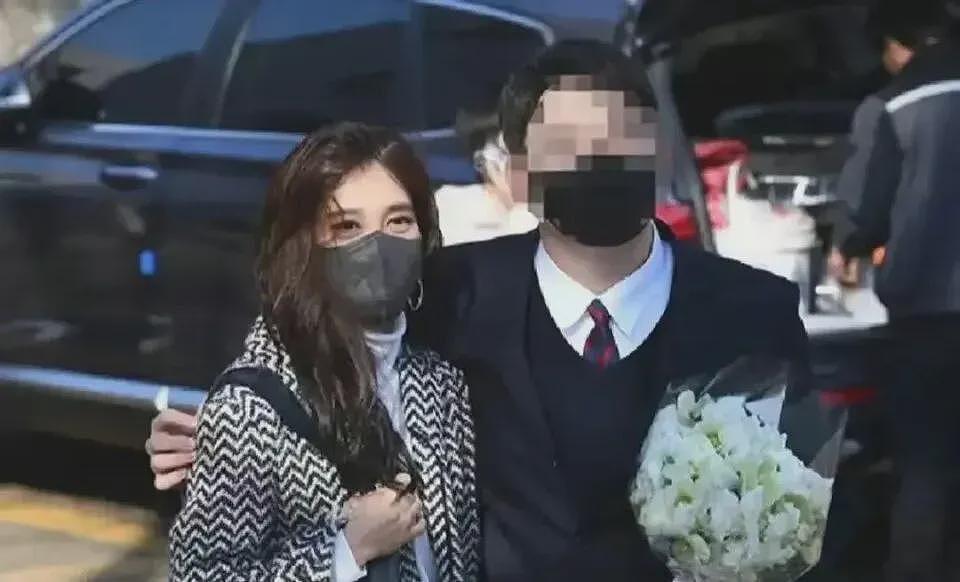 韩国第一白富美近况曝光！儿子高考仅错一题，三星家族总算来个靠谱的...（组图） - 3