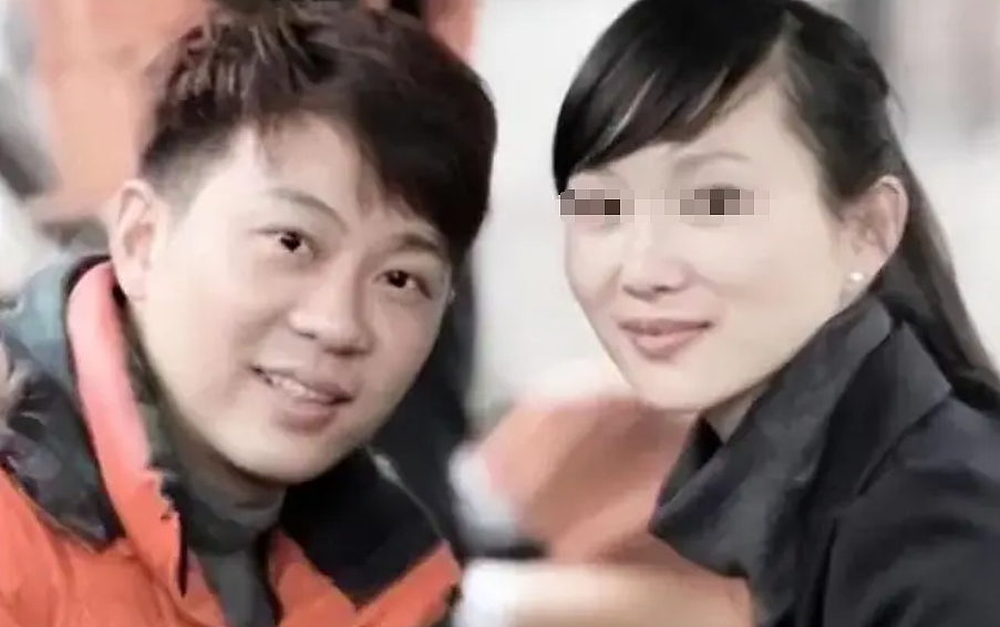 8旬富婆遭34岁男子杀猪盘骗2亿？他携妻儿霸占豪宅，偷空了…（组图） - 19