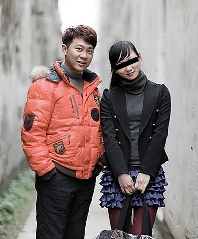 8旬富婆遭34岁男子杀猪盘骗2亿？他携妻儿霸占豪宅，偷空了…（组图） - 18