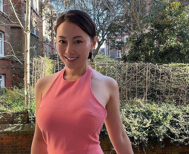 香港知名女星自曝参加商演遭非礼，被摸到敏感部位（组图） - 6