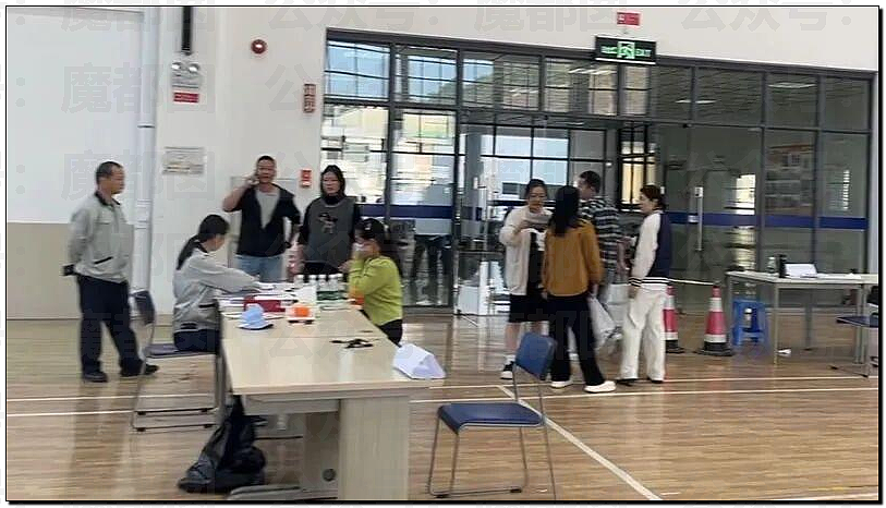 佳能中山退场！2.5N+1有人拿八九十万！员工边走边哭（组图） - 7
