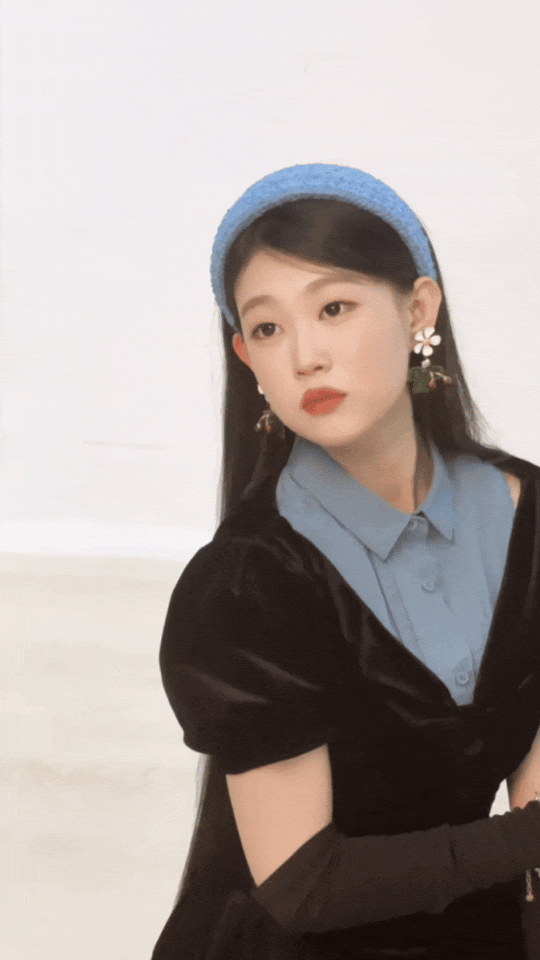濮存昕捧外孙女遭骂?11岁星三代的颜值争议,藏着内娱观众的愤怒(组图) - 14