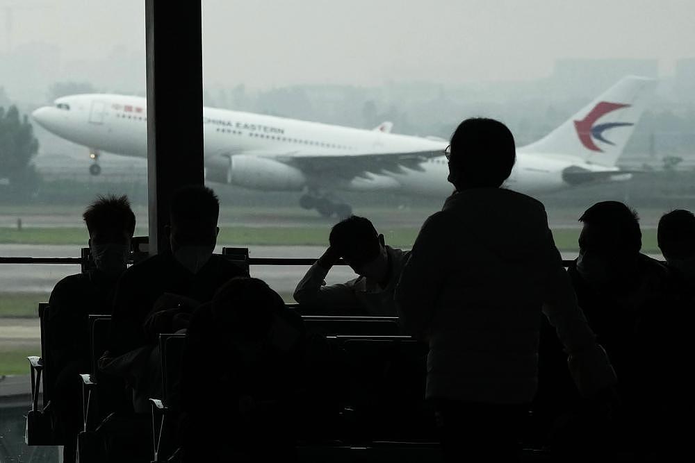 300多中国员工为日本老板流下泪水：不要走！（组图） - 1