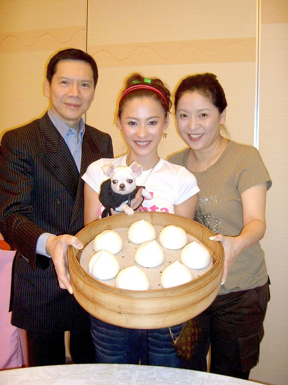 张柏芝三度出庭回应被向太封杀，称自己年轻时犯过错，官司输赢已不重要（组图） - 7