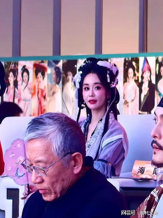 国风盛典：40岁王丽坤秒了29岁张雅欣！不要怀疑能演早期女主的脸（组图） - 7