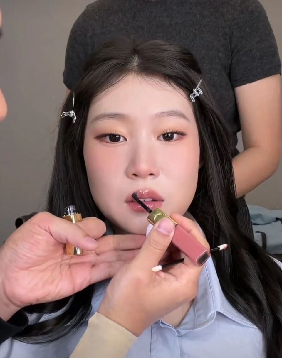 濮存昕捧外孙女遭骂?11岁星三代的颜值争议,藏着内娱观众的愤怒(组图) - 16