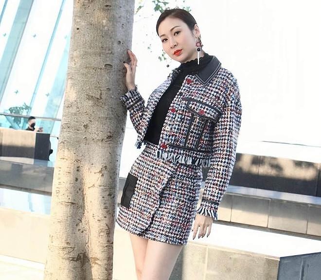 TVB知名女星公开追债，朋友欠债六位数不还钱，再婚不领证不生娃（组图） - 3