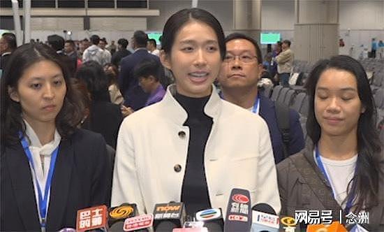带郭晶晶拉票！霍启刚成功连任，31岁奥运冠军放弃加拿大国籍当选（组图） - 2