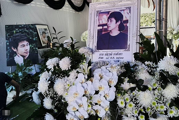 知名男星突然猝死!家中离奇去世,体内藏剧毒死因可疑(组图) - 6