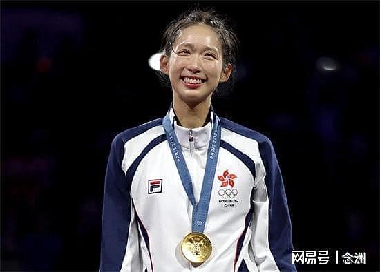 带郭晶晶拉票！霍启刚成功连任，31岁奥运冠军放弃加拿大国籍当选（组图） - 1