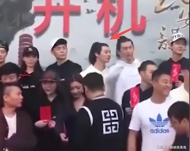 陈晓也没想到，当初自己身边的小跟班，如今已成了高攀不起的存在（组图） - 15