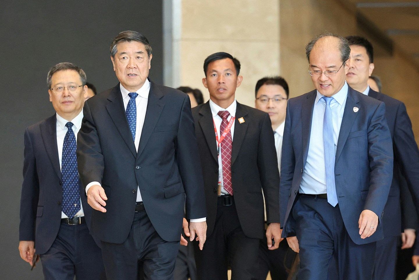 何立峰会见美方顾问再谈经贸:中美应不断拉长合作清单(组图) - 2