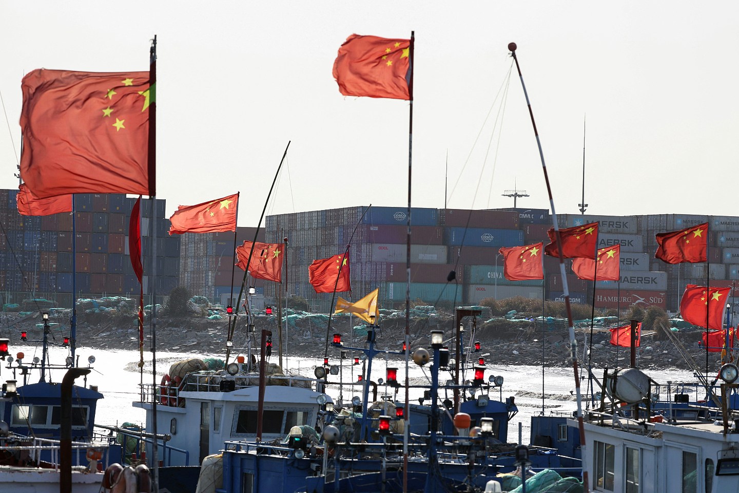 联合国贸发会议：2025年全球贸易有望突破35万亿美元（组图） - 2