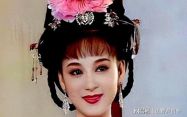她长相胜过刘晓庆！却下嫁给穷小伙，婚后毁容成面瘫，如今成这样（组图） - 1
