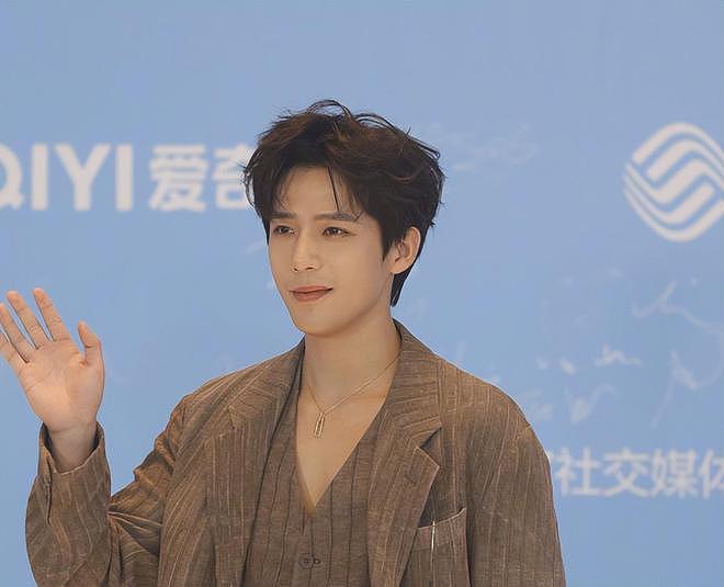 澳门这一夜，90后明星发挥集体失常，00后明星“生图惊艳”（组图） - 15