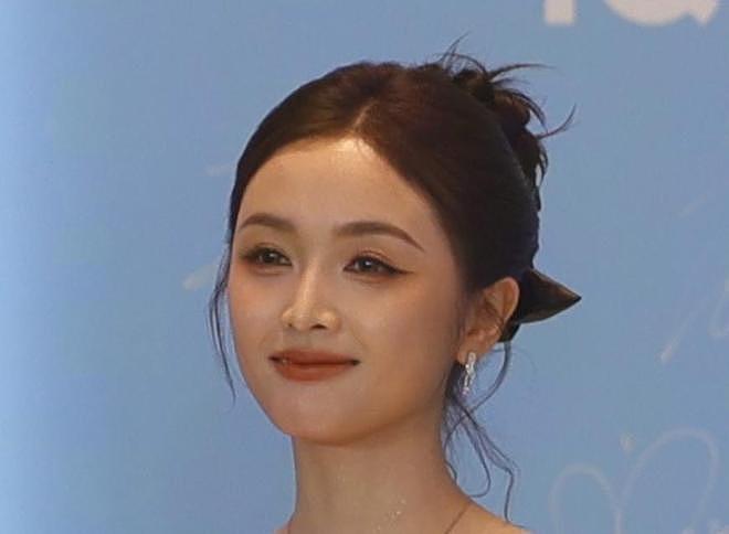 澳门这一夜，90后明星发挥集体失常，00后明星“生图惊艳”（组图） - 9