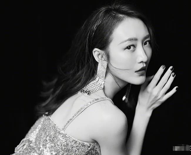 王鸥何九华被曝在南宁领证了，女儿都已经2岁了，不官宣的原因很简单（组图） - 7
