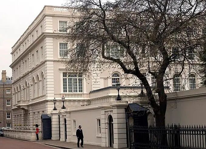 冰山之下：揭秘英国王室价值数十亿英镑的房产，以及不为人知的金融交易…（组图） - 22