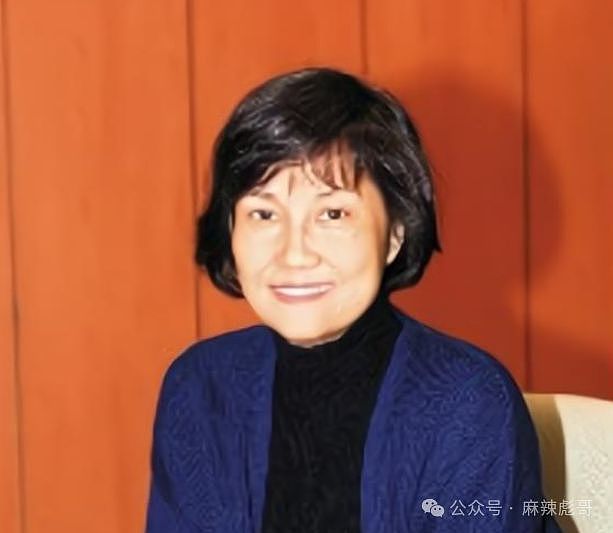 前任自杀,现任小25岁,他算渣吗?(组图) - 32