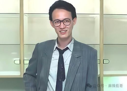 前任自杀,现任小25岁,他算渣吗?(组图) - 23
