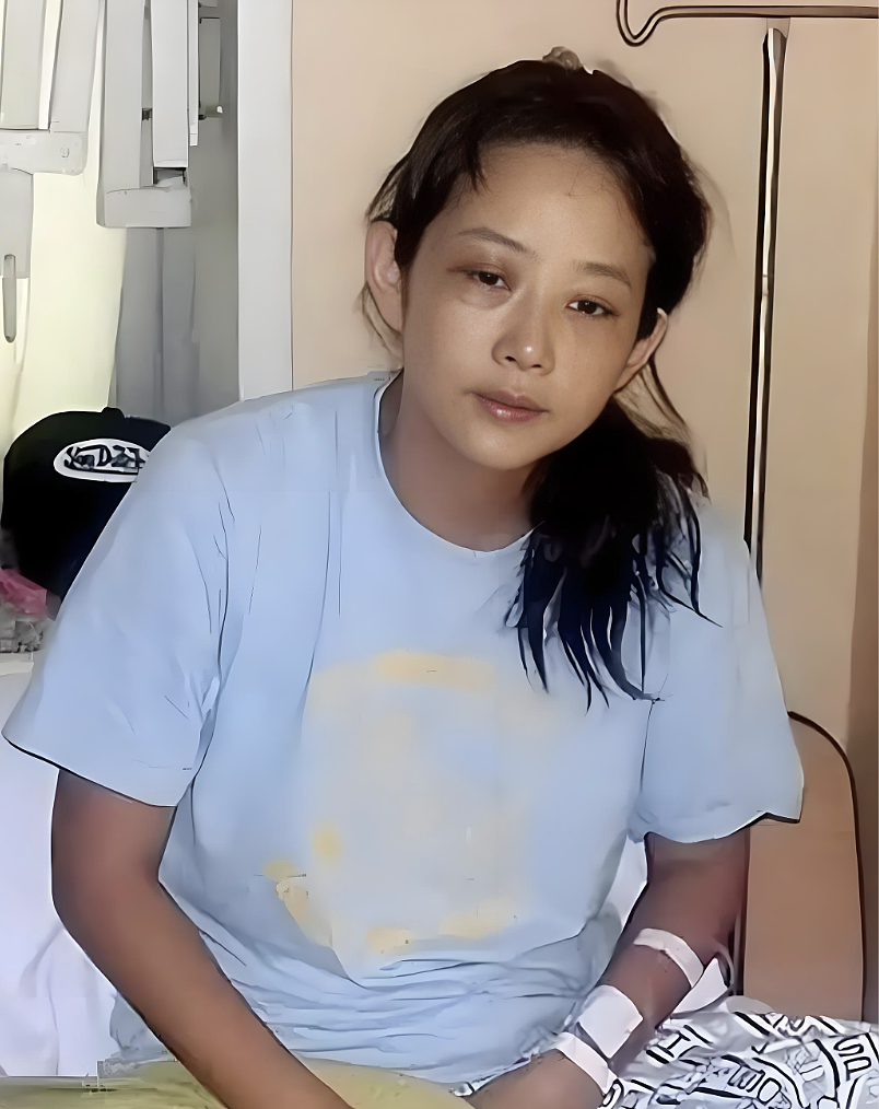 豪门最惨阔太!22岁放弃牛津嫁豪门,结婚8年牙齿掉光,形似骷髅!被扫地出门的她,如今怎样了?(组图) - 27