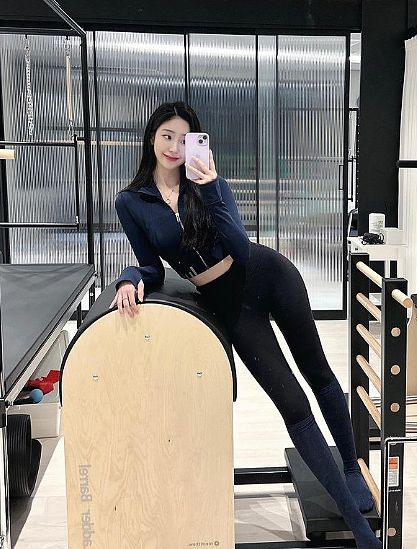【美女】韩国顶级网红美女，瑜伽裤yyds，颜值超高，非常适合做女朋友（组图） - 9
