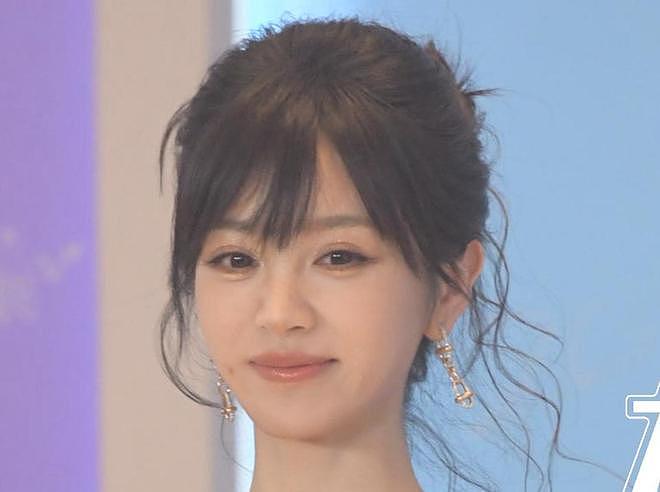 澳门这一夜，90后明星发挥集体失常，00后明星“生图惊艳”（组图） - 4