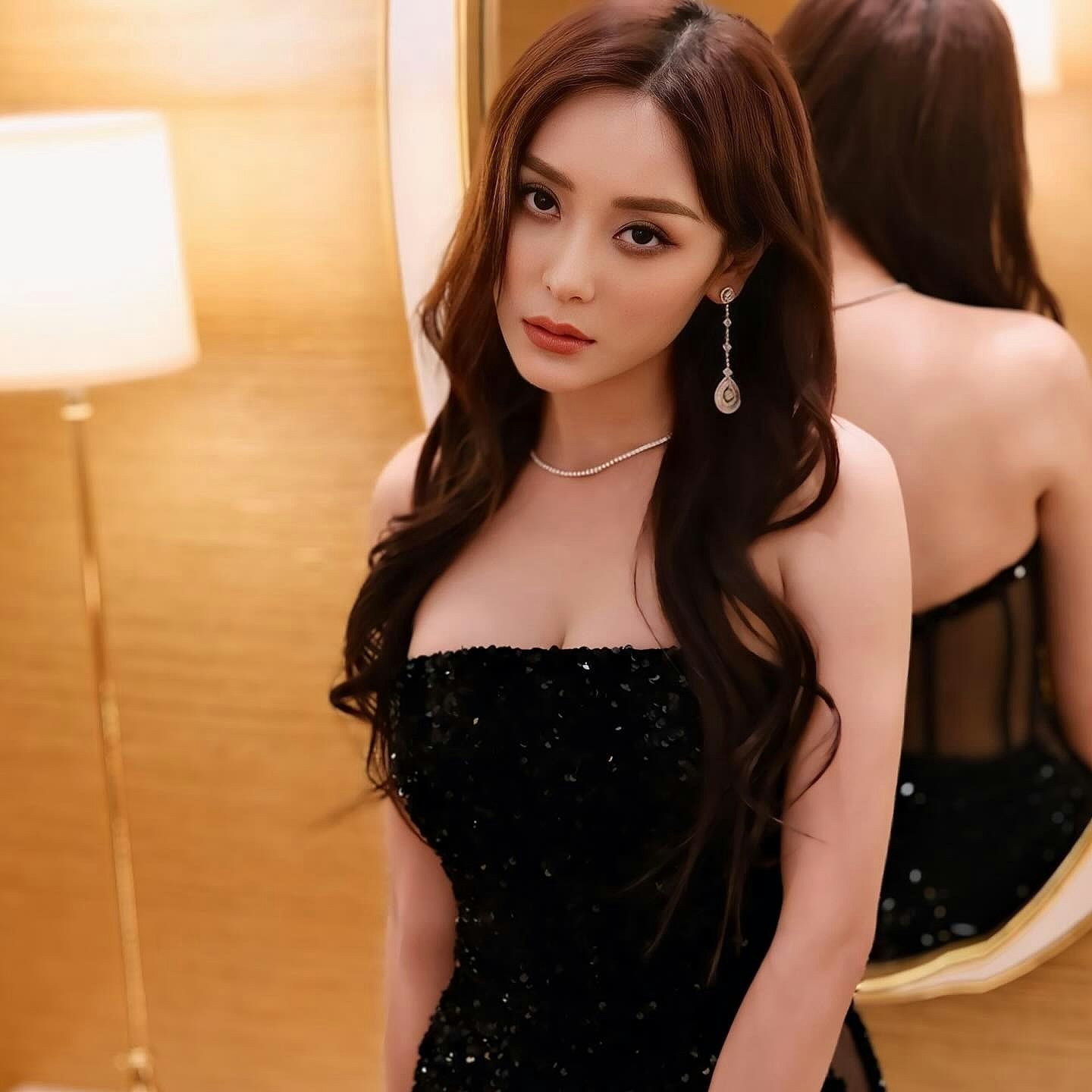 性感女神年花数十万供细佬读书，亲飞澳洲见证毕业：忍唔住流泪了（组图） - 7