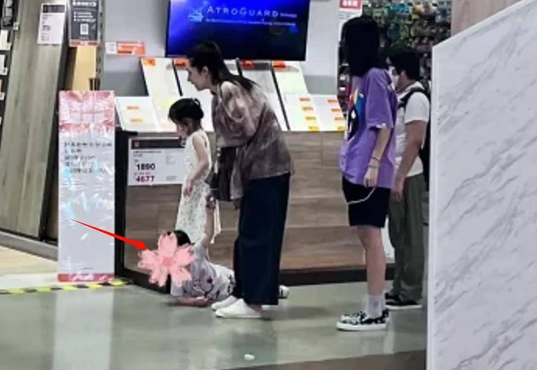 郭碧婷自曝和向佐两地分居，靠孩子联络感情，婆婆向太给钱大手笔（组图） - 2