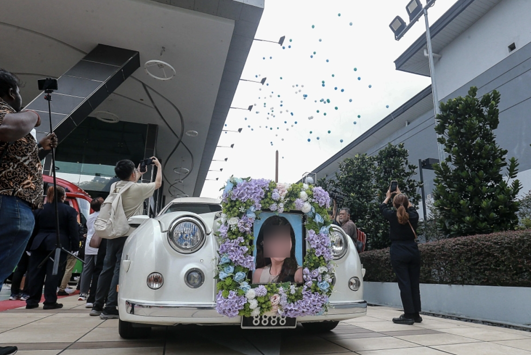 恐怖!华人女生在校园内被连捅200刀惨死,行凶华男与死者零交集,作案动机竟是…(组图) - 2