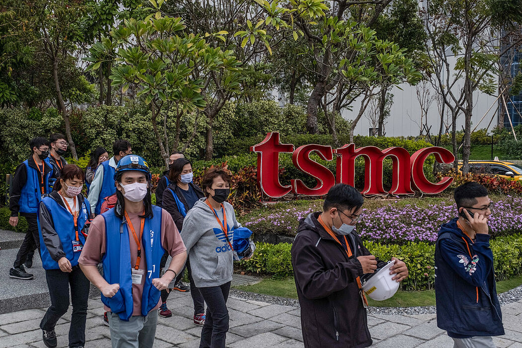 纽时：台积电员工跳槽英特尔，被台湾检方援引国安法展开调查（组图） - 1