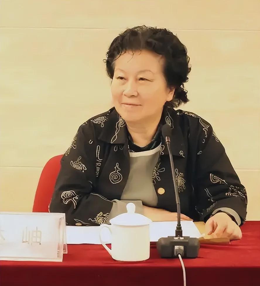 原来她是范曾发妻!如今87岁前夫再添一子,她早已走上康庄大道(组图) - 8